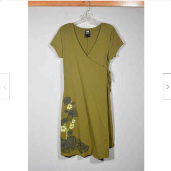 The North Face Kayla Olive Floral Wrap Dress - Picture 1 of 3